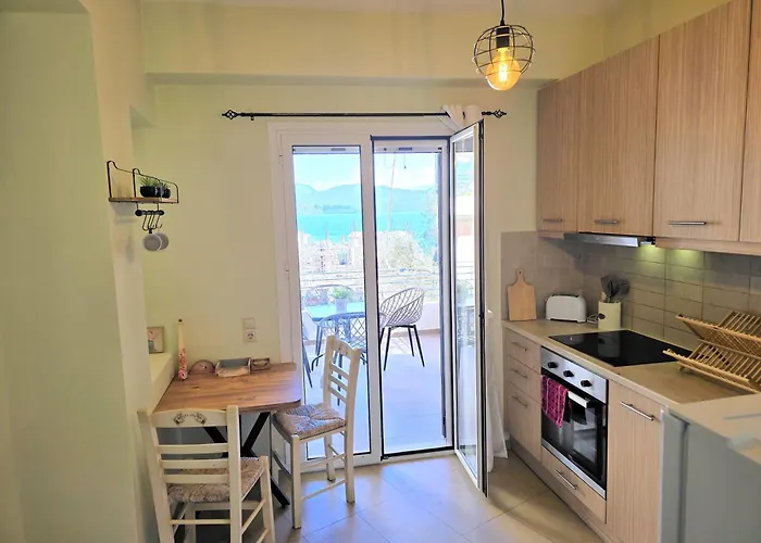 아파트 Cosy Lamprini 니키아나